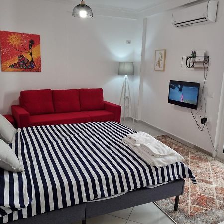 New Modern Studio In Central Tirana Apartment Exterior photo